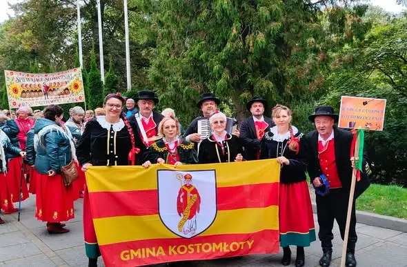 Kostomłocianie reprezentują gminę na 24. Spotkaniu Artystycznym Seniorów w Międzyzdrojach