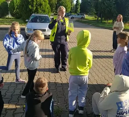 Straż Miejska uczyła średzkie dzieci bezpieczeństwa na drodze