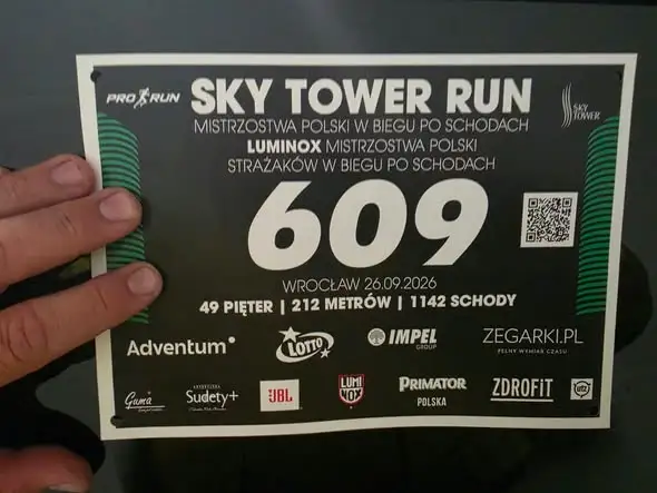 Strażacy z Małczyc gotowi na Sky Tower Run 2026 we Wrocławiu