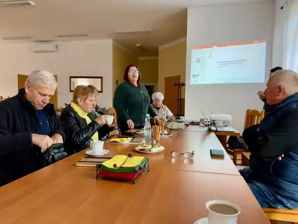Seniorzy z gminy Udanin szkolili się z komunikacji i konsultacji społecznych