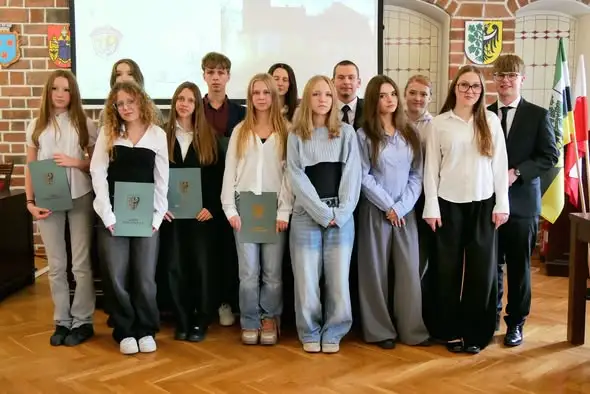 Młodzieżowa Rada Miejska w Środzie Śląskiej rozpoczęła nową kadencję