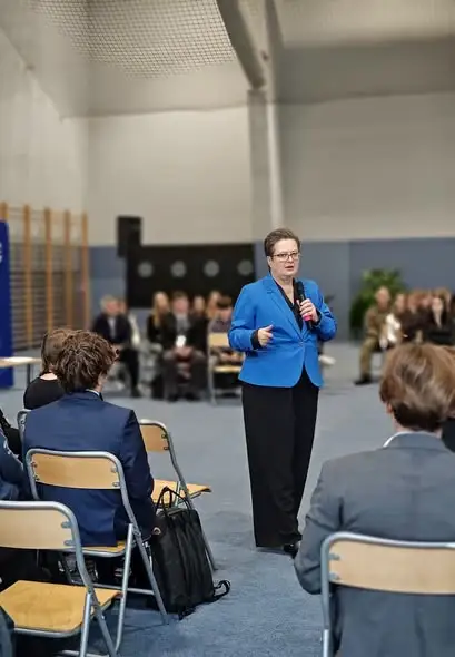 Uczniowie z Wrocławia debatowali o edukacji z wiceminister Katarzyną Lubnauer